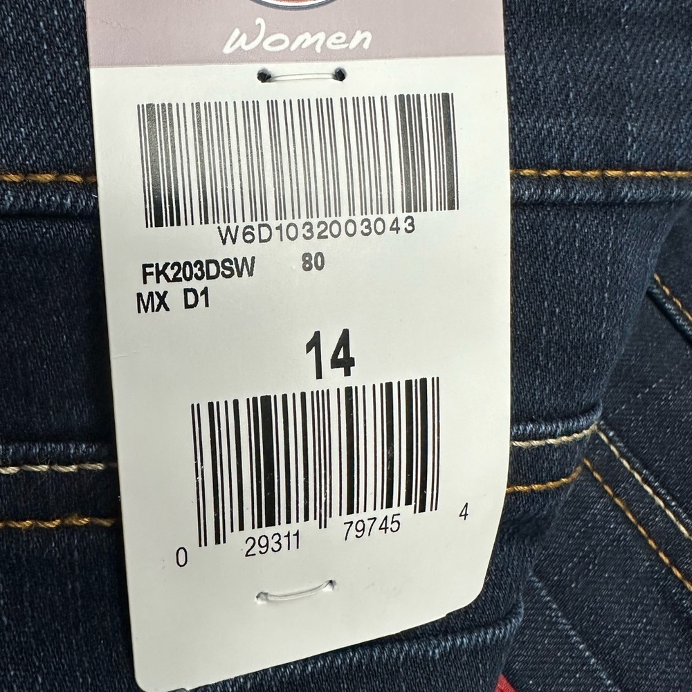Dickies Women's Denim Skirt - Stonewashed Dark Blue New With Tags - Picture 3 of 3
